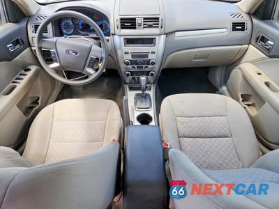 Zdjęcie 8 z 13 samochodu: 2010 FORD FUSION SE VIN:3FAHP0HA0AR415208 - miniatura