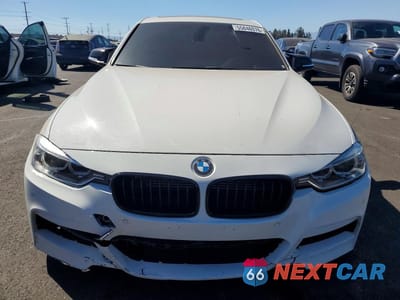 Piąte zdjęcie samochodu w środku: 2014 BMW 335 I VIN:WBA3A9C50EF479415 - miniatura