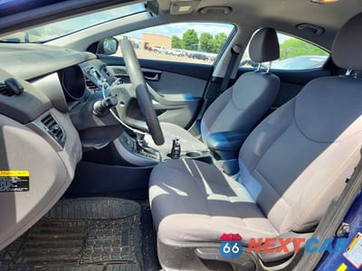 Zdjęcie 7 z 12 samochodu: 2016 HYUNDAI ELANTRA SE VIN:5NPDH4AE4GH745763 - miniatura