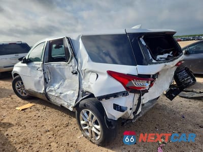 Drugie zdjęcie samochodu z przodu: 2021 CHEVROLET TRAVERSE LS VIN:1GNERFKW5MJ232357 - miniatura