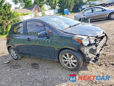 Czwarte zdjęcie samochodu z boku: 2015 TOYOTA YARIS 5-DOOR LE VIN:VNKKTUD38FA016548 - miniatura
