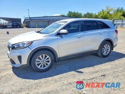 2020 KIA SORENTO L 5XYPG4A32LG638839 - główne zdjęcie licytacji z USA - miniatura