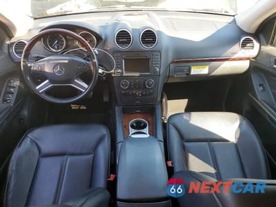 Zdjęcie 8 z 13 samochodu: 2010 MERCEDES-BENZ GL 450 4MATIC VIN:4JGBF7BE1AA572923 - miniatura