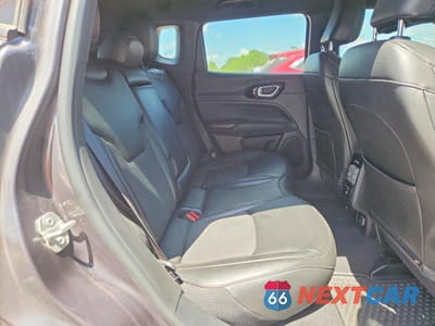 Zdjęcie 11 z 13 samochodu: 2024 JEEP COMPASS LATITUDE VIN:3C4NJDBN3RT153040 - miniatura