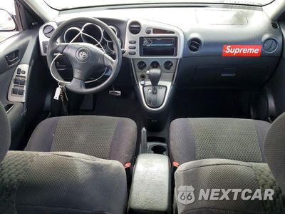 Zdjęcie 8 z 12 samochodu: 2005 TOYOTA COROLLA MATRIX XR VIN:2T1KR32E95C384107 - miniatura