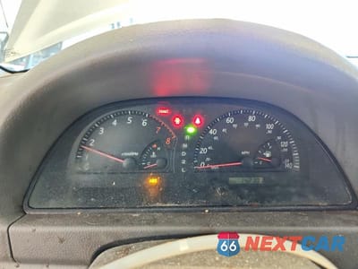 Zdjęcie 9 z 12 samochodu: 2002 TOYOTA CAMRY LE VIN:JTDBE32K820045555 - miniatura