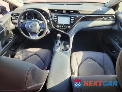 Zdjęcie 8 z 12 samochodu: 2020 TOYOTA CAMRY LE VIN:4T1C11AKXLU334674 - miniatura
