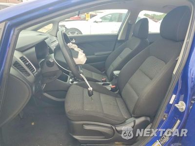 Zdjęcie 7 z 12 samochodu: 2017 KIA FORTE LX VIN:3KPFK4A75HE088344 - miniatura