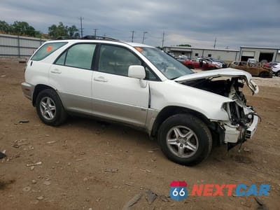 Czwarte zdjęcie samochodu z boku: 2001 LEXUS RX 300 VIN:JTJHF10U910227101 - miniatura