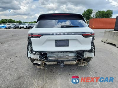Zdjęcie 6 z 14 samochodu: 2021 PORSCHE CAYENNE VIN:WP1AA2AY0MDA04869 - miniatura