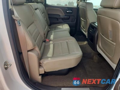 Zdjęcie 10 z 12 samochodu: 2015 GMC SIERRA K2500 DENALI VIN:1GT120E84FF586043 - miniatura