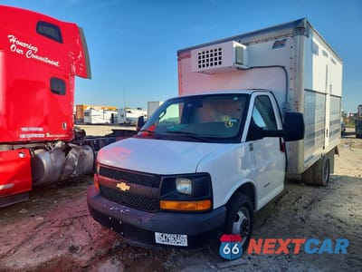 2016 CHEVROLET EXPRESS REFRIGERATED BOX TRUCK 1GB6GUCG0G1123070 - główne zdjęcie licytacji z USA - miniatura