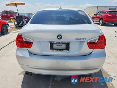 Zdjęcie 6 z 13 samochodu: 2006 BMW 325 I VIN:WBAVB13516PT26464 - miniatura