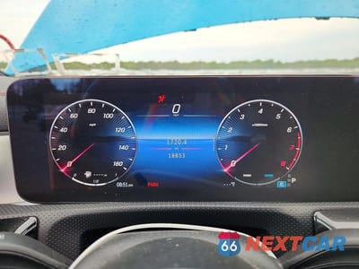 Zdjęcie 9 z 12 samochodu: 2025 MERCEDES-BENZ CLA 250 4MATIC VIN:W1K5J4HB4SN517443 - miniatura
