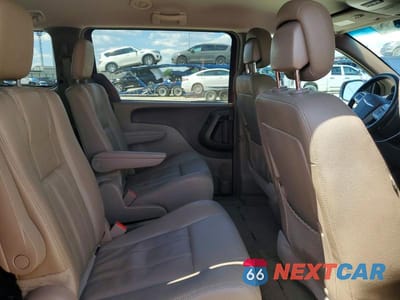Zdjęcie 11 z 13 samochodu: 2016 CHRYSLER TOWN & COUNTRY TOURING VIN:2C4RC1BG5GR245858 - miniatura
