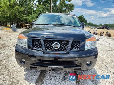 Piąte zdjęcie samochodu w środku: 2013 NISSAN ARMADA SV VIN:5N1AA0NC7DN614164 - miniatura