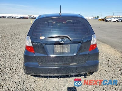 Zdjęcie 6 z 12 samochodu: 2013 HONDA FIT VIN:JHMGE8H33DC015205 - miniatura