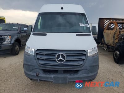 Piąte zdjęcie samochodu w środku: 2021 MERCEDES-BENZ SPRINTER 2500 DELIVERY VAN VIN:W1W40CHY5MT052343 - miniatura