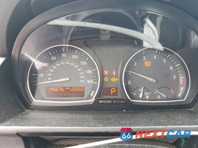 Zdjęcie 9 z 12 samochodu: 2007 BMW X3 3.0SI VIN:WBXPC934X7WF25573 - miniatura