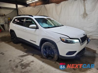 Czwarte zdjęcie samochodu z boku: 2020 JEEP CHEROKEE LATITUDE PLUS VIN:1C4PJMLB9LD572620 - miniatura