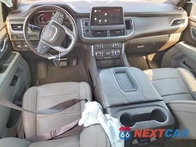 Zdjęcie 8 z 13 samochodu: 2022 GMC YUKON SLT VIN:1GKS2BKD8NR122496 - miniatura