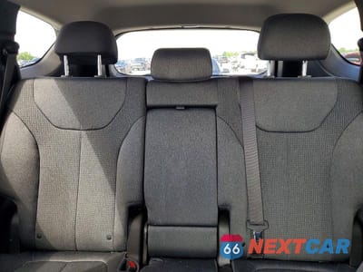 Zdjęcie 10 z 13 samochodu: 2019 HYUNDAI SANTA FE SE VIN:5NMS23AD1KH107227 - miniatura