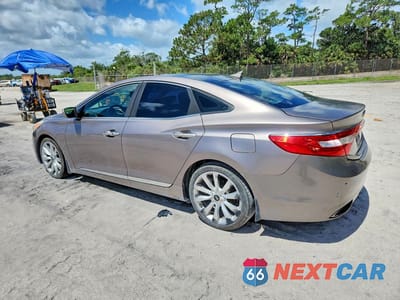 Drugie zdjęcie samochodu z przodu: 2013 HYUNDAI AZERA BASE VIN:KMHFH4JG9DA232999 - miniatura