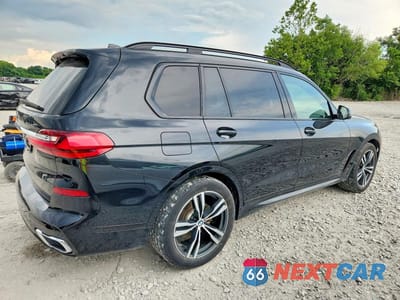 Trzecie zdjęcie samochodu z tyłu: 2020 BMW X7 XDRIVE40I VIN:5UXCW2C08L9A01434 - miniatura