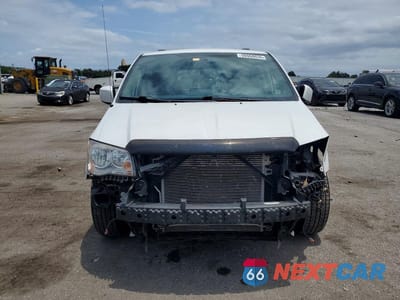 Piąte zdjęcie samochodu w środku: 2017 DODGE GRAND CARAVAN SXT VIN:2C4RDGCG3HR696450 - miniatura