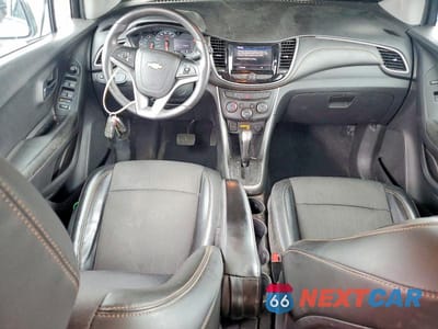 Zdjęcie 8 z 13 samochodu: 2021 CHEVROLET TRAX 1LT VIN:KL7CJLSB9MB360000 - miniatura