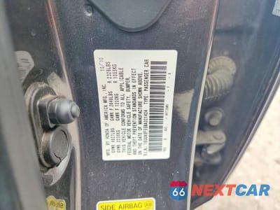Zdjęcie 12 z 12 samochodu: 2011 ACURA TL VIN:19UUA9F55BA001424 - miniatura