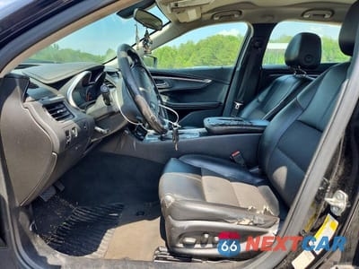 Zdjęcie 7 z 12 samochodu: 2017 CHEVROLET IMPALA LT VIN:2G1105S38H9158511 - miniatura