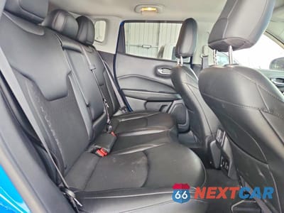 Zdjęcie 10 z 12 samochodu: 2021 JEEP COMPASS LATITUDE VIN:3C4NJDBB2MT570048 - miniatura