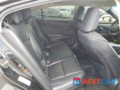 Zdjęcie 10 z 12 samochodu: 2019 LEXUS ES 300H VIN:JTHB21B1XK2036900 - miniatura