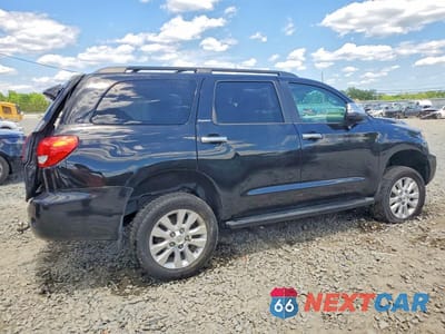 Trzecie zdjęcie samochodu z tyłu: 2017 TOYOTA SEQUOIA PLATINUM VIN:5TDDY5G11HS154120 - miniatura