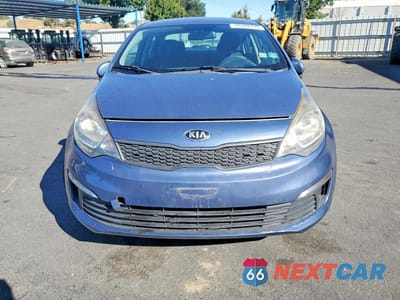 Piąte zdjęcie samochodu w środku: 2016 KIA RIO LX VIN:KNADM4A37G6549933 - miniatura