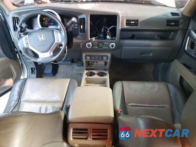 Zdjęcie 8 z 12 samochodu: 2006 HONDA RIDGELINE RTL VIN:2HJYK165X6H515769 - miniatura