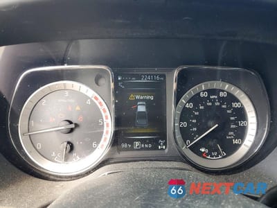 Zdjęcie 9 z 12 samochodu: 2016 NISSAN TITAN XD PLATINUM RESERVE VIN:1N6BA1F48GN517059 - miniatura
