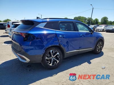 Trzecie zdjęcie samochodu z tyłu: 2025 KIA SPORTAGE EX VIN:5XYK33DF7SG274194 - miniatura