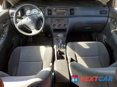 Zdjęcie 8 z 12 samochodu: 2004 TOYOTA COROLLA S VIN:1NXBR32E94Z248976 - miniatura