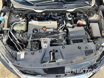 Zdjęcie 11 z 12 samochodu: 2018 HONDA CIVIC LX VIN:2HGFC4B52JH305564 - miniatura