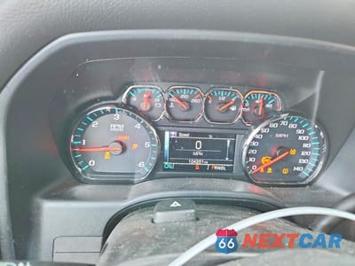 Zdjęcie 9 z 12 samochodu: 2018 CHEVROLET SILVERADO C1500 LT VIN:3GCPCREC2JG461274 - miniatura