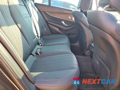 Zdjęcie 10 z 12 samochodu: 2020 MERCEDES-BENZ E 400S 4MATIC VIN:W1KZF8EB2LA834855 - miniatura