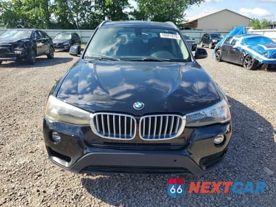 Piąte zdjęcie samochodu w środku: 2017 BMW X3 XDRIVE28I VIN:5UXWX9C51H0D99287 - miniatura
