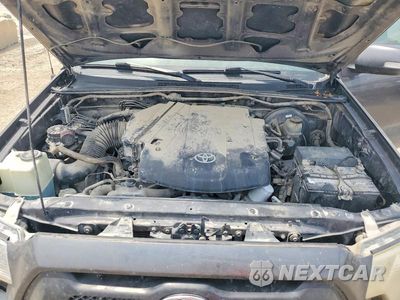 Zdjęcie 11 z 12 samochodu: 2012 TOYOTA TACOMA DOUBLE CAB VIN:5TFLU4EN5CX034007 - miniatura
