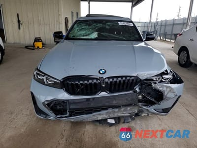 Piąte zdjęcie samochodu w środku: 2025 BMW 330XI VIN:3MW89CW01S8F05245 - miniatura