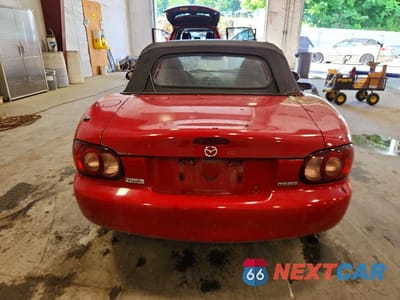 Zdjęcie 6 z 12 samochodu: 2004 MAZDA MX-5 MIATA BASE VIN:JM1NB353X40407513 - miniatura