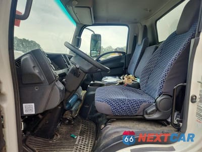 Zdjęcie 7 z 12 samochodu: 2024 ISUZU NPR HD VIN:54DC4W1D4RS205386 - miniatura