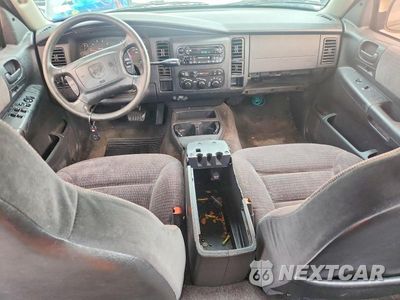 Zdjęcie 8 z 13 samochodu: 2003 DODGE DURANGO SLT VIN:1D4HR48Z43F580375 - miniatura