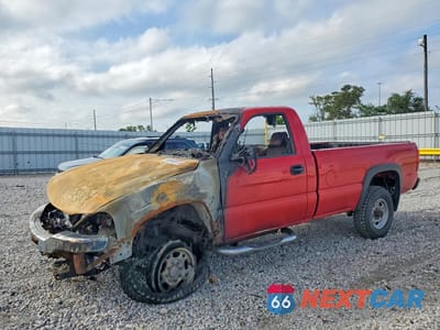 2004 GMC SIERRA K2500 HEAVY DUTY 1GTHK24UX4E399613 - główne zdjęcie licytacji z USA - miniatura